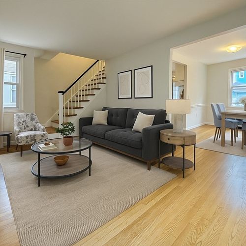 112 Rowe St, Auburndale, MA, 02466-1528 | Card Image