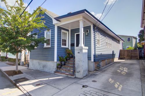 4 1/2 Kracke St, Charleston, SC, 29403-5205 | Card Image