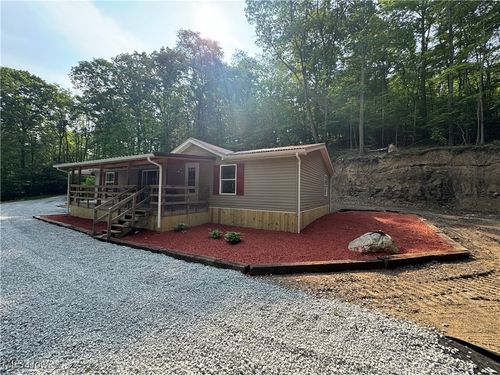 48901 State Route 154, Rogers, OH, 44455-9706 | Card Image