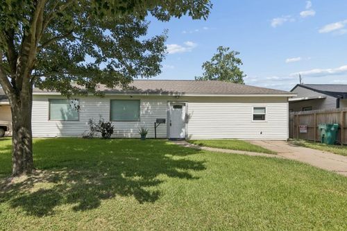 216 Bearle St, Pasadena, TX, 77506-2806 | Card Image