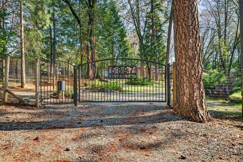 5897 Silverleaf Dr, Foresthill, CA, 95631-9632 | Card Image