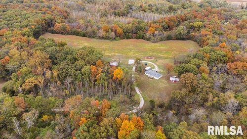 484 Hummingbird Dr, Louisville, IL, 62858-2072 | Card Image