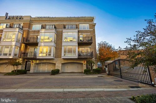 188-900 Valencia Ct, BALTIMORE, MD, 21230-3966 | Card Image