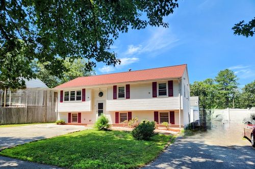 22 Osceola Ln, Billerica, MA, 01821-3460 | Card Image