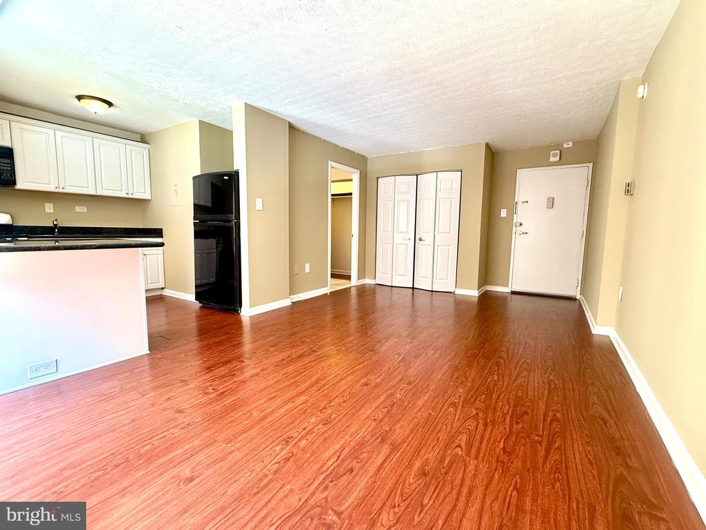 Residential in WASHINGTON 3