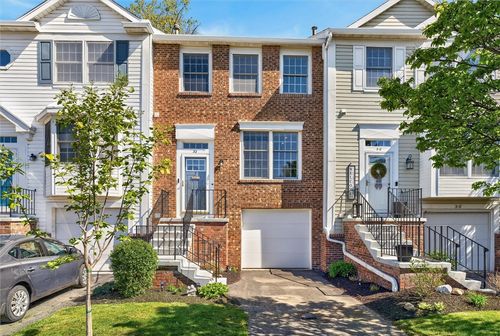32 Jordache Ln, Spencerport, NY, 14559-2015 | Card Image