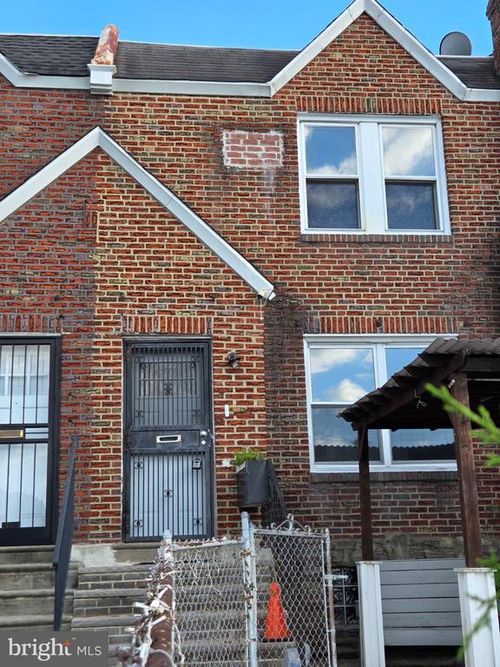 5257 Howland St, PHILADELPHIA, PA, 19124-3009 | Card Image
