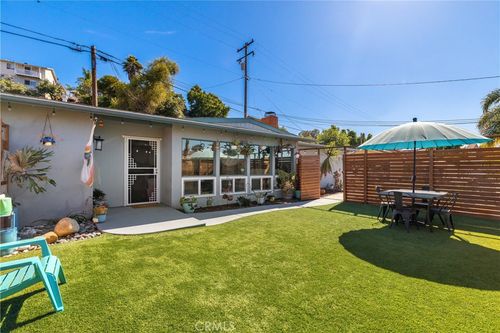 254 Lobelia Dr, Vista, CA, 92083-8016 | Card Image