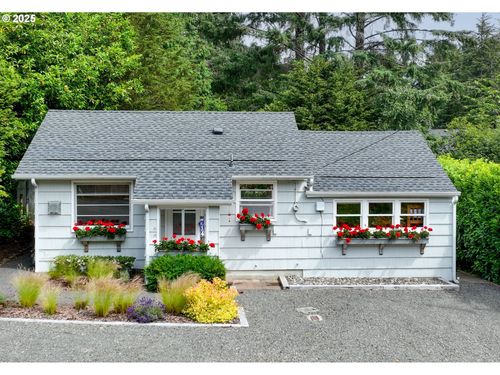 714 7th St, Gearhart, OR, 97138 | Card Image