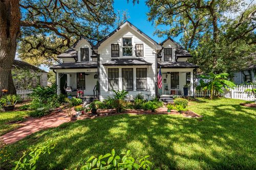 412 W Sidnor St, Alvin, TX, 77511-2264 | Card Image
