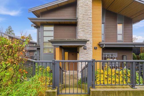 28-70 Seaview Dr, Port Moody, BC, V3H0J9 | Card Image