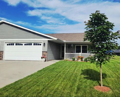 166 Amber View St, Menomonie, WI, 54751-3482 | Card Image