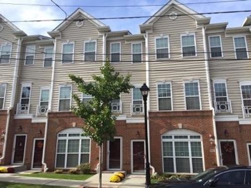 apt-107-265 Custer Ave, Jersey City, NJ, 07305-1750 | Card Image