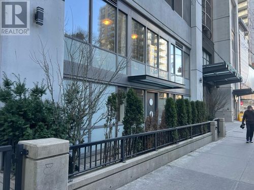 105-898 Carnarvon St, New Westminster, BC, V3M0C3 | Card Image