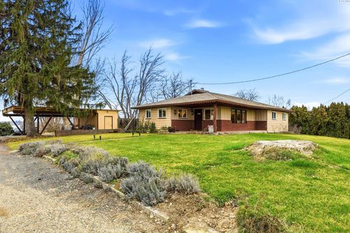 6850 Van Belle Rd, Sunnyside, WA, 98944-9765 | Card Image