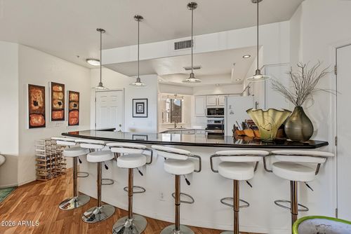 226-9151 W Greenway Rd, Peoria, AZ, 85381-3717 | Card Image