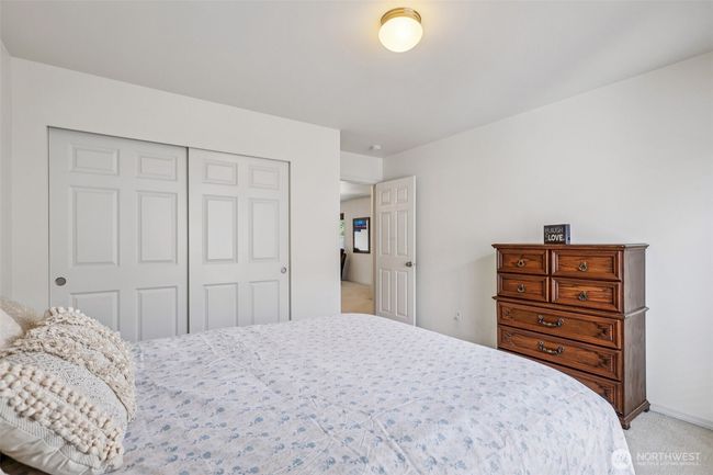 29709 217 Th Pl Se, House other with 3 bedrooms, 3 bathrooms and 2 parking in Kent WA | Image 22