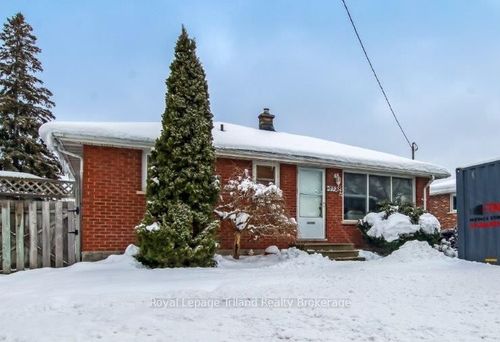 772 Devonshire Ave, Woodstock, ON, N4S5R5 | Card Image