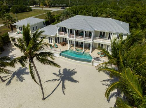 75931 Overseas Hwy, Islamorada, FL, 33036-4019 | Card Image