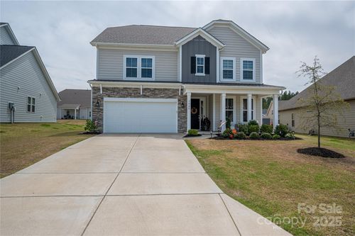 7924 Creek Park Dr, Denver, NC, 28037-9115 | Card Image