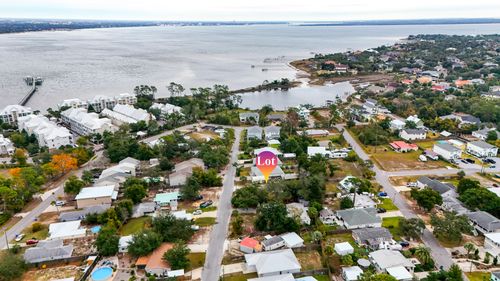 4133 Catherine St, Panama City Beach, FL, 32408-7109 | Card Image