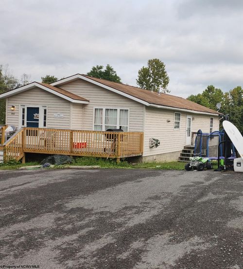 1362 Bitonti St, Star City, WV, 26505-7235 | Card Image