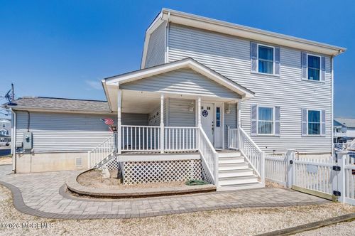 22 W Raritan Drive, Little Egg Harbor, NJ, 08087 | Card Image