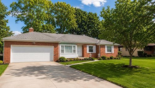 4152 Glenmawr Ave, Columbus, OH, 43224-1909 | Card Image