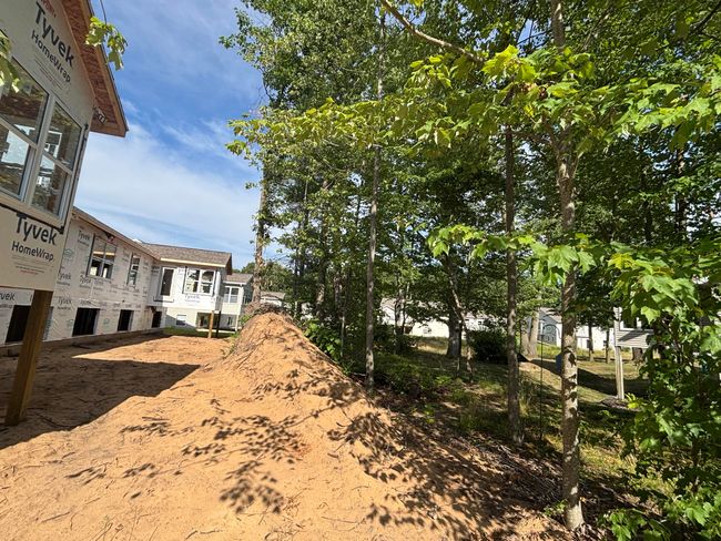 1516 W Addison Way, Condo with 3 bedrooms, 3 bathrooms and null parking in Muskegon MI | Image 77