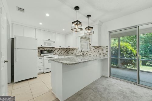 31 Sutton Pl, Avondale Estates, GA, 30002-1561 | Card Image