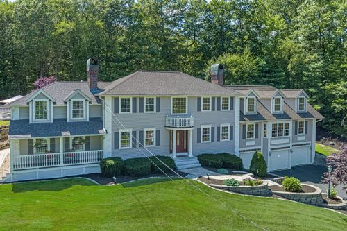 127 Hooksett Rd, Auburn, NH, 03032-3230 | Card Image