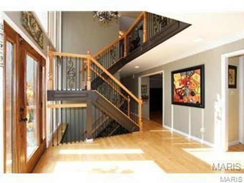 1863 Chamfers Farm Ct, Chesterfield, MO, 63005-4714 | Card Image