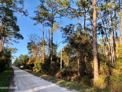 1545 10th Ave, Deland, FL, 32724-3322 | Card Image