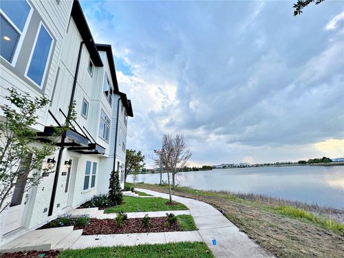 12378 Koshiba Aly, ORLANDO, FL, 32827-6950 | Card Image