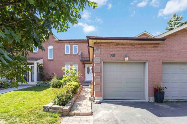 80 Wright Cres, House attached with 3 bedrooms, 2 bathrooms and 1 parking in Ajax ON | Image 5