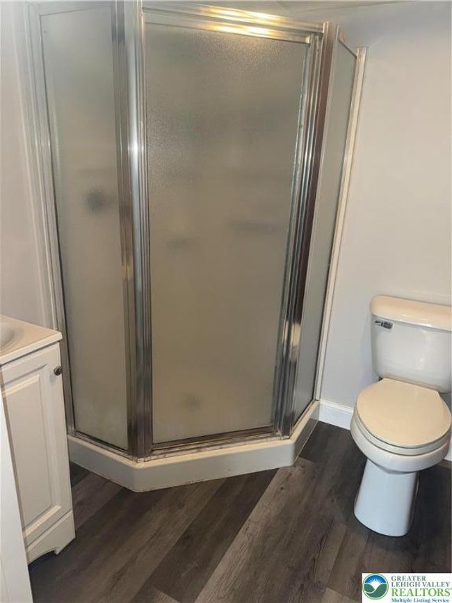 1805 E Cambridge St, Townhouse with 4 bedrooms, 2 bathrooms and null parking in Allentown PA | Image 12