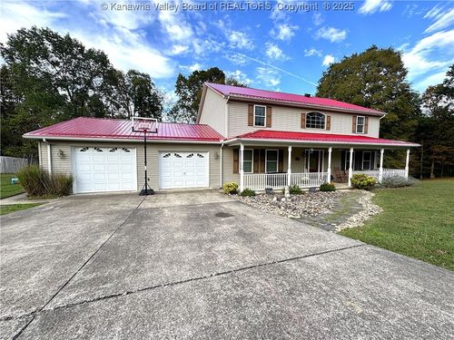 292 Winthrop Ln, Clendenin, WV, 25045-6147 | Card Image