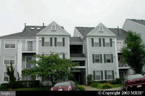 apt-11-9-10010 Vanderbilt Cir, ROCKVILLE, MD, 20850-4801 | Card Image