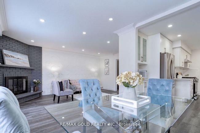 370 Hansen Rd N, House other with 4 bedrooms, 3 bathrooms and 2 parking in Brampton ON | Image 9