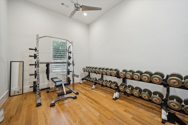 E - 22 E Shady Ln, House other with 5 bedrooms, 5 bathrooms and 3 parking in Houston TX | Image 38