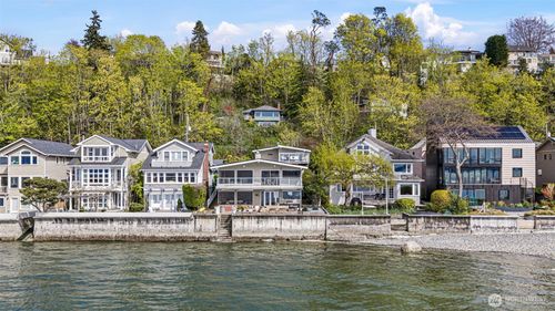 7125 & 7123 Beach Drive Sw, Seattle, WA, 98136 | Card Image