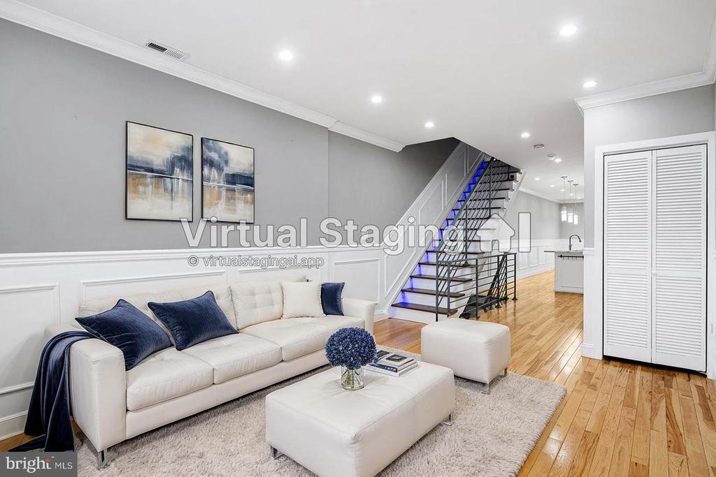 Residential in PHILADELPHIA 3