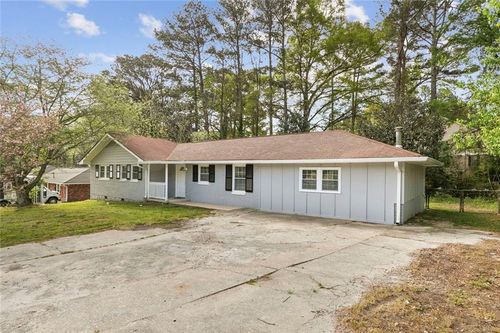 431 Pineridge Dr, Forest Park, GA, 30297-2632 | Card Image