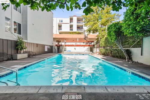 apt-310b-288 Whitmore St, Oakland, CA, 94611-4680 | Card Image