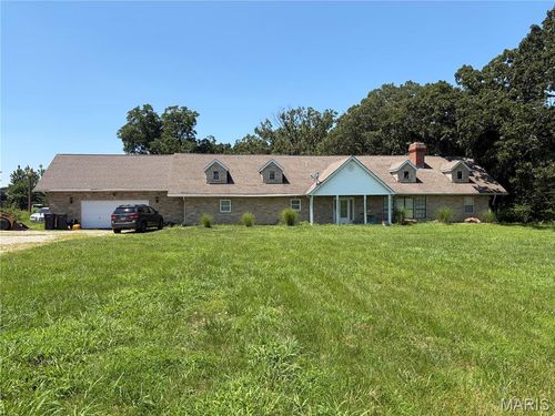 2707 N Service Rd W, Saint Clair, MO, 63077-4311 | Card Image