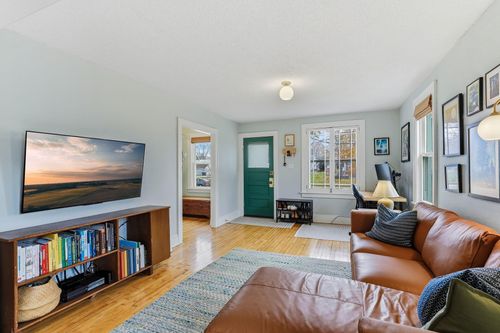 5234 40th Ave S, Minneapolis, MN, 55417-2224 | Card Image