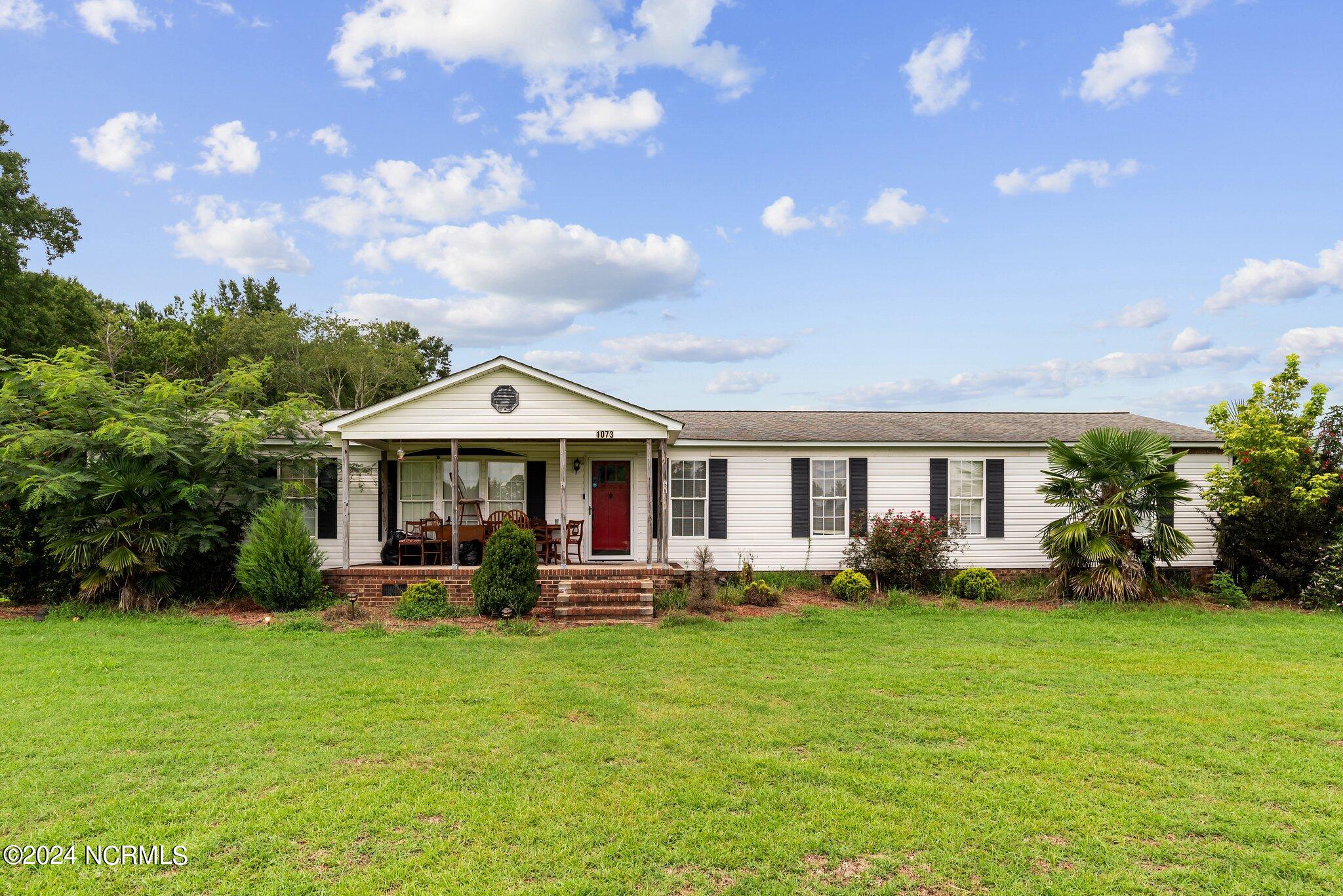 Woodsend Ln, Greenville, NC 27834