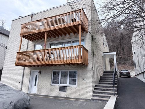 apt-gl-426 Undercliff Ave, Edgewater, NJ, 07020-1236 | Card Image