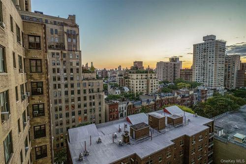 14d-320 Central Park W, New York, NY, 10025-7659 | Card Image
