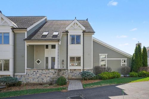 5971 Woodland Ln, Cincinnati, OH, 45227 | Card Image